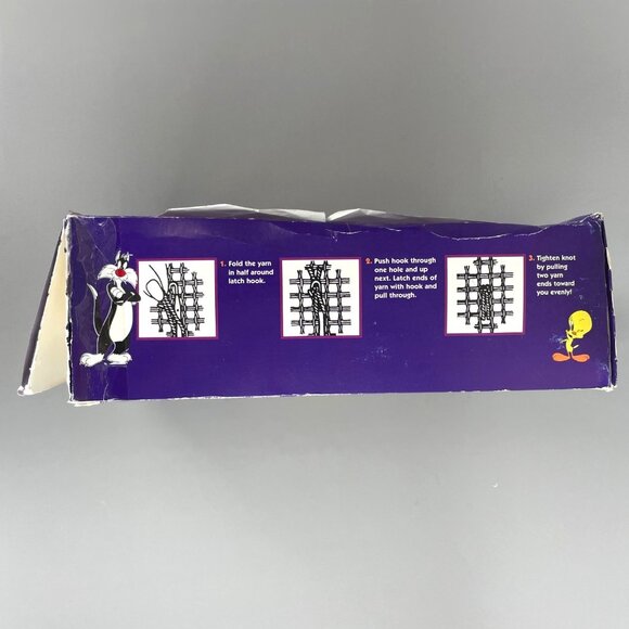 Tweety Bird Spotlight Looney Tunes Latch Hook Kit LT0101 Opened Vintage 1990s - Picture 6 of 6